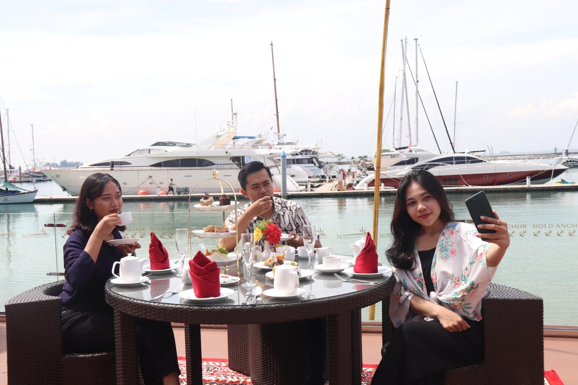 Hotel Nongsa Point Marina Exterior foto