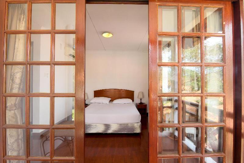 Hotel Nongsa Point Marina Habitación foto